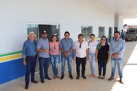 Nesta última semana, enquanto finalizam as obras no Terminal Rodoviário de Terra Nova do Norte, os vereadores estiveram fazendo uma visita para conferir os detalhes e acompanhar os preparativos para a inauguração. O prefeito Pascoal Alberton mostrou aos v