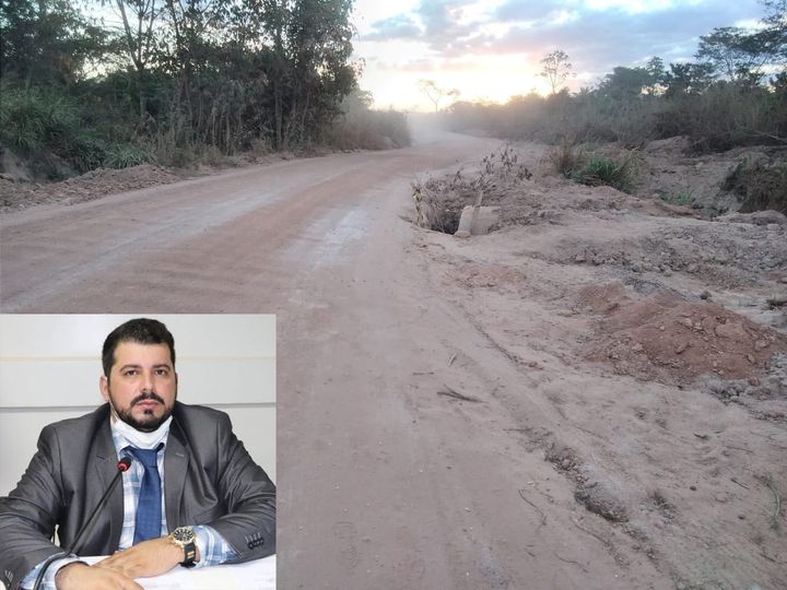 Vereador Flávio Freitas pede melhoria na sinalização no trecho de obras nos bueiros da Estrada da 9ª Agrovila 